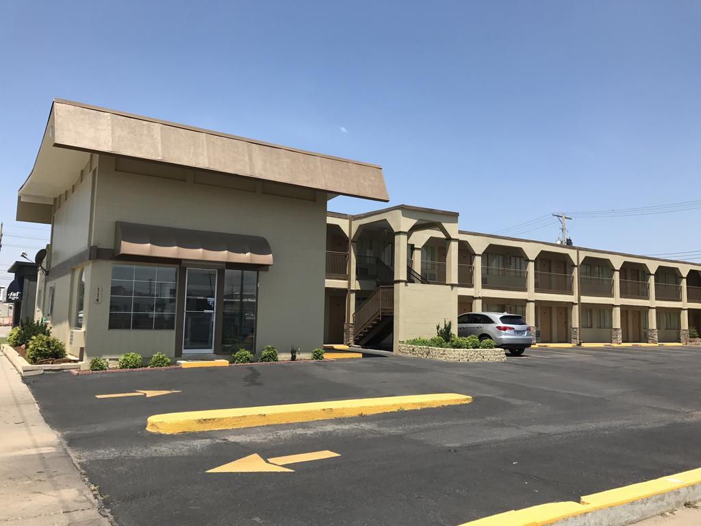 Hutchinson Inn Εξωτερικό φωτογραφία