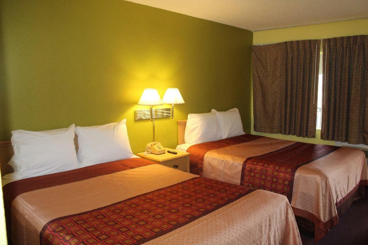 Hutchinson Inn Εξωτερικό φωτογραφία